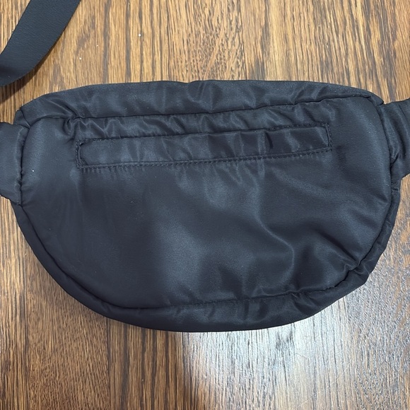 Black Crossbody Bag - Picture 4 of 4